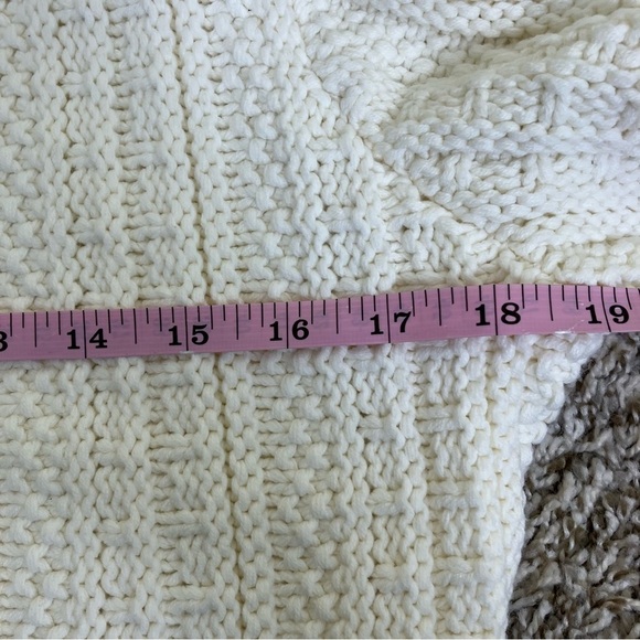 Tahari Button Up Fringe Cable Knit Cardigan Sweater Blazer Ivory Luxury Elegant - Picture 16 of 16